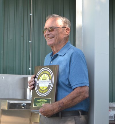 Longtime Lemoore educator Everett Ehda retires once more, this time after 10 years as Hanford's airport manager Everett Ehda was awarded a plaque for his 10 years of service as the Hanford Airport manager.